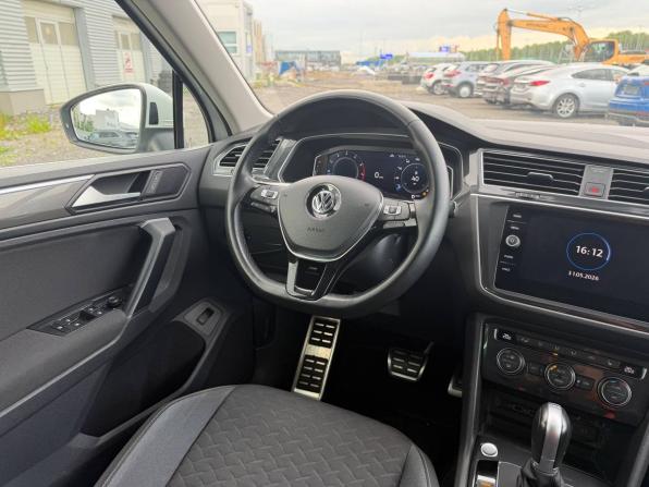 Volkswagen Tiguan II с пробегом 2018 года, цена 2 345 000 рублей, 77776 км, внедорожник, Автокод Объявления