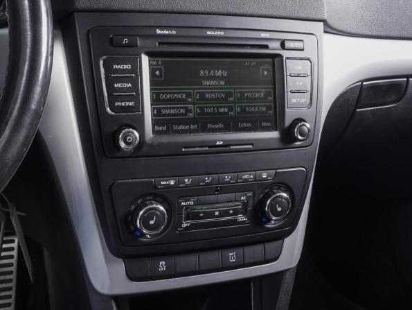 Skoda Yeti I с пробегом 2010 года, цена 750 000 рублей, 140894 км, внедорожник, Автокод Объявления