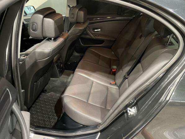 BMW 5 серии V (E60/E61) Рестайлинг с пробегом 2008 года, цена 970 000 рублей, 278004 км, седан, Автокод Объявления