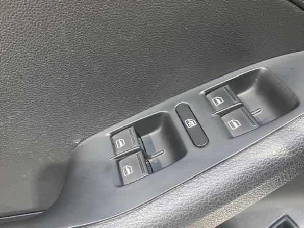 Volkswagen Jetta VI Рестайлинг с пробегом 2014 года, цена 1 000 000 рублей, 221633 км, седан, Автокод Объявления