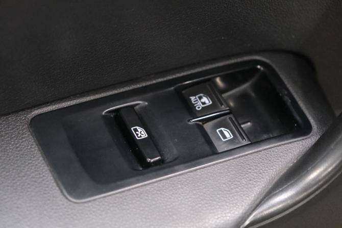 Volkswagen Polo V с пробегом 2012 года, цена 749 000 рублей, 248000 км, седан, Автокод Объявления