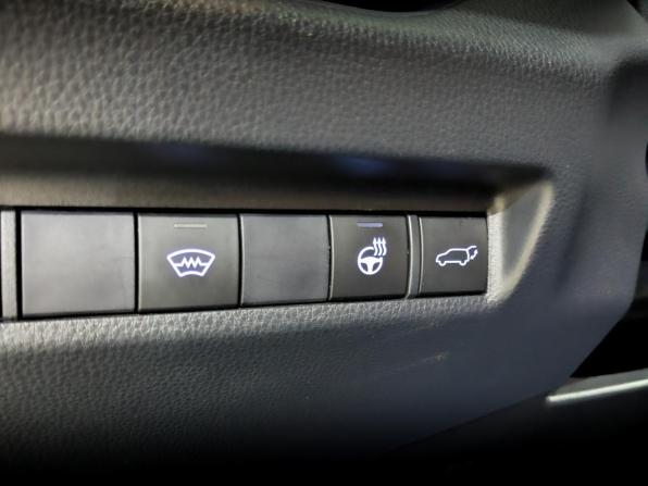 Toyota RAV4 V (XA50) с пробегом 2020 года, цена 3 290 000 рублей, 66712 км, внедорожник, Автокод Объявления