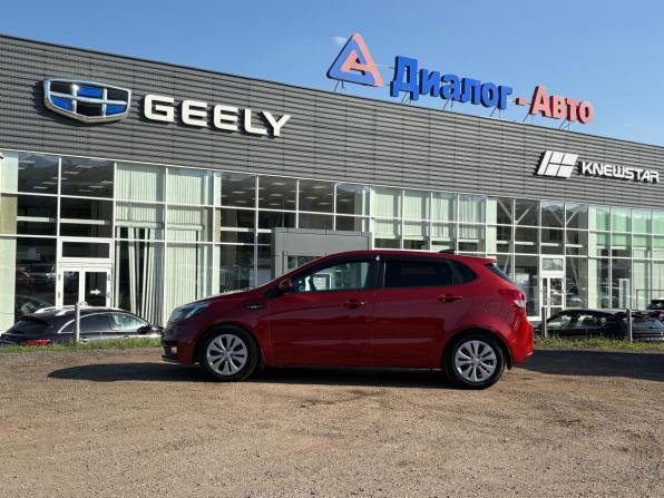 Kia Rio III Рестайлинг с пробегом 2017 года, цена 948 000 рублей, 136668 км, хэтчбек, Автокод Объявления
