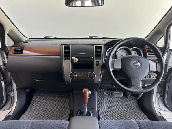 Nissan Tiida I Рестайлинг с пробегом 2010 года, цена 720 000 рублей, 205197 км, седан, Автокод Объявления