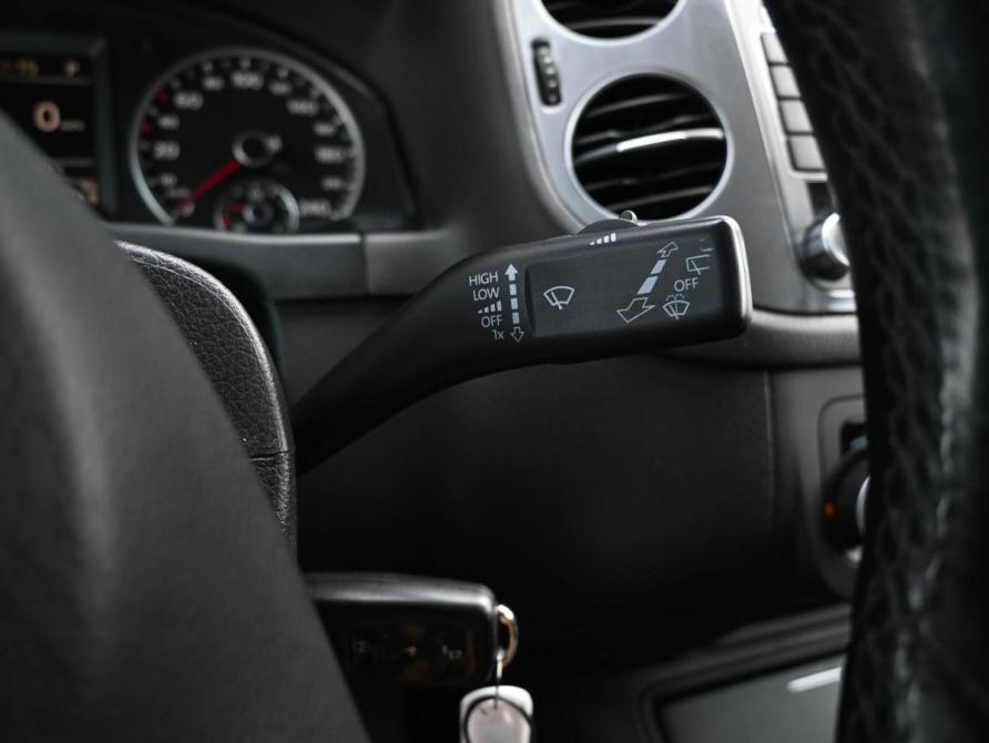 Volkswagen Tiguan I Рестайлинг Новороссийск  - изображение 13