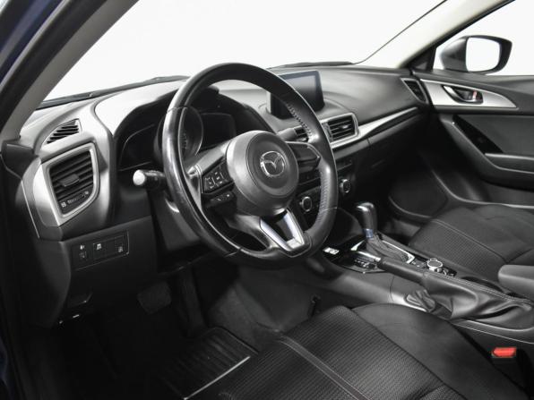 Mazda 3 III (BM) Рестайлинг с пробегом 2017 года, цена 1 850 000 рублей, 81247 км, седан, Автокод Объявления