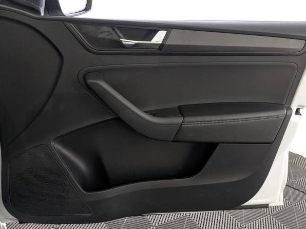 Skoda Rapid II с пробегом 2021 года, цена 1 250 000 рублей, 186824 км, лифтбек, Автокод Объявления