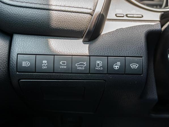 Toyota Camry VIII (XV70) Рестайлинг с пробегом 2022 года, цена 3 395 000 рублей, 158246 км, седан, Автокод Объявления
