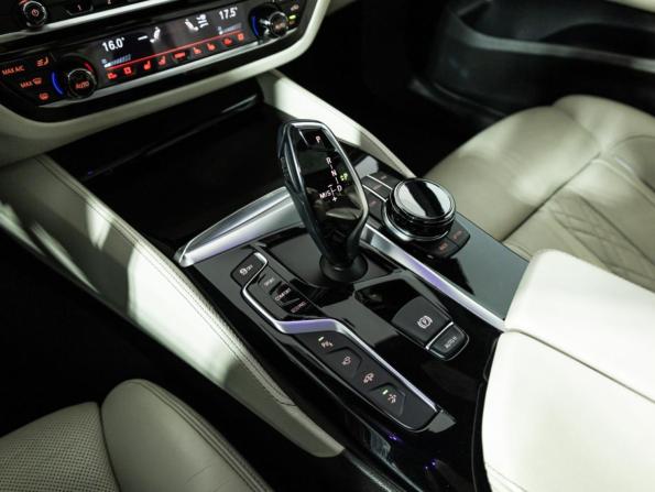 BMW 6 серии IV (G32) с пробегом 2018 года, цена 3 349 700 рублей, 203745 км, лифтбек, Автокод Объявления
