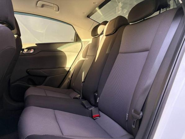Hyundai Solaris II Рестайлинг с пробегом 2021 года, цена 1 600 000 рублей, 128800 км, седан, Автокод Объявления