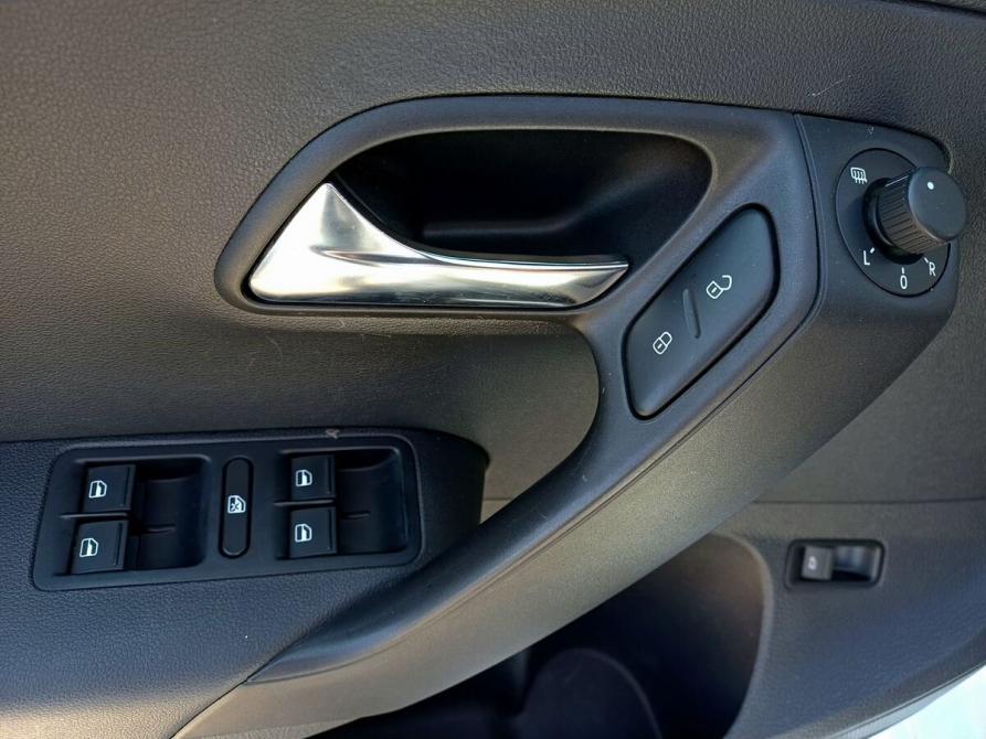 Volkswagen Polo V Рестайлинг Москва  - изображение 17