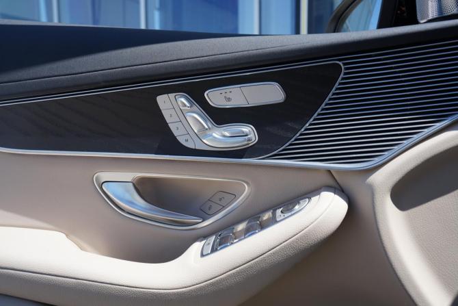 Mercedes-Benz EQC I (N293) с пробегом 2019 года, цена 4 999 000 рублей, 29000 км, внедорожник, Автокод Объявления