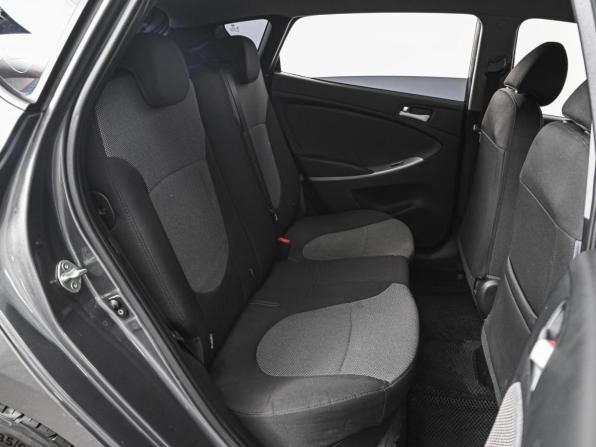 Hyundai Solaris I с пробегом 2012 года, цена 950 000 рублей, 118905 км, хэтчбек, Автокод Объявления
