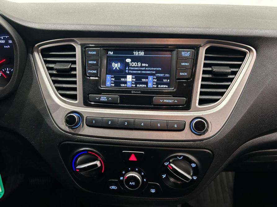 Hyundai Solaris II Рестайлинг Санкт-Петербург  - изображение 18