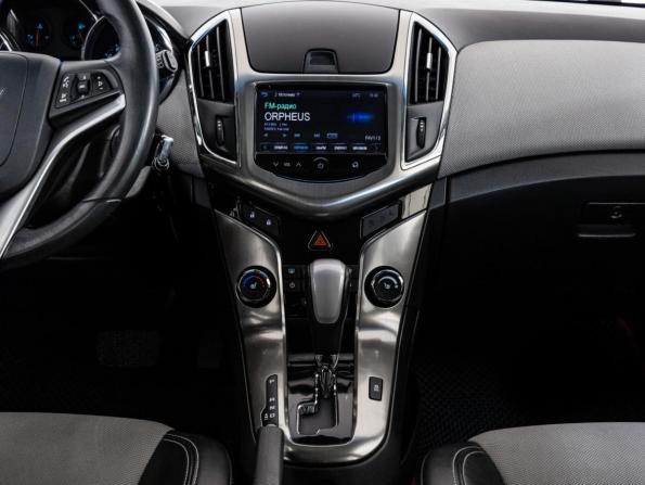 Chevrolet Cruze I Рестайлинг с пробегом 2014 года, цена 799 000 рублей, 227758 км, хэтчбек, Автокод Объявления