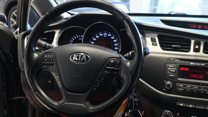 Kia Ceed II с пробегом 2014 года, цена 940 000 рублей, 173586 км, хэтчбек, Автокод Объявления