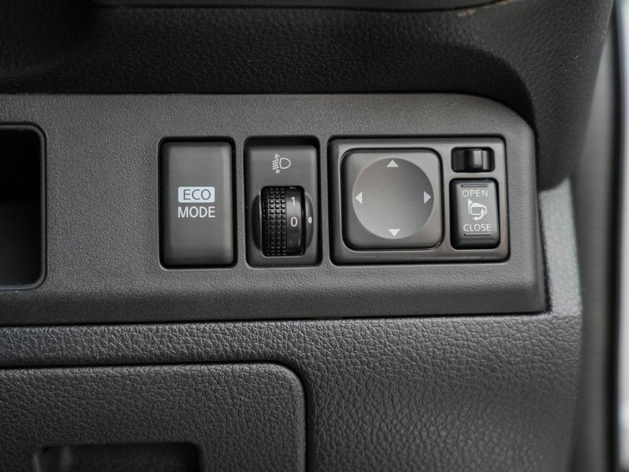 Nissan Note I Рестайлинг Новосибирск  - изображение 13