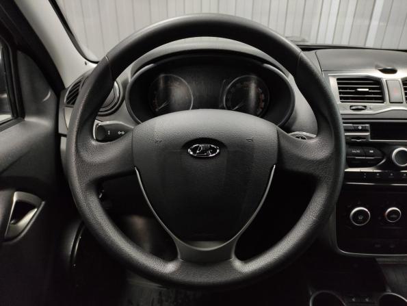 Lada (ВАЗ) Granta I Рестайлинг с пробегом 2021 года, цена 869 000 рублей, 49506 км, седан, Автокод Объявления
