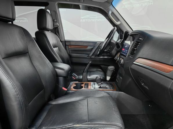 Mitsubishi Pajero IV с пробегом 2007 года, цена 1 450 000 рублей, 275664 км, внедорожник, Автокод Объявления