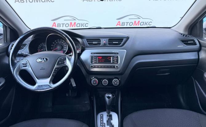 Kia Rio III Рестайлинг с пробегом 2016 года, цена 1 060 000 рублей, 67743 км, седан, Автокод Объявления