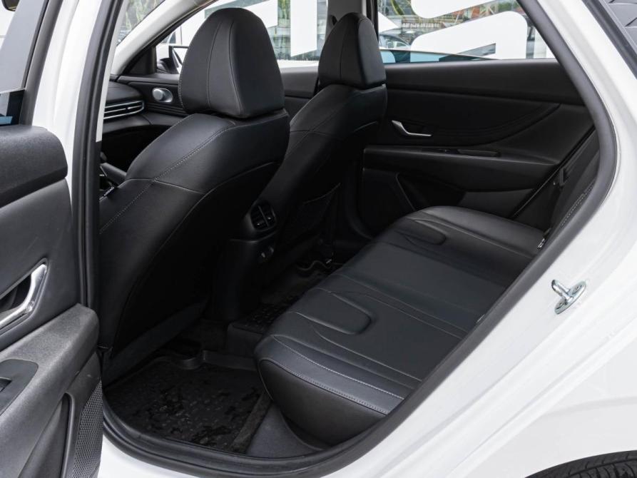 Hyundai Elantra VII (CN7) Рестайлинг Краснодар  - изображение 11