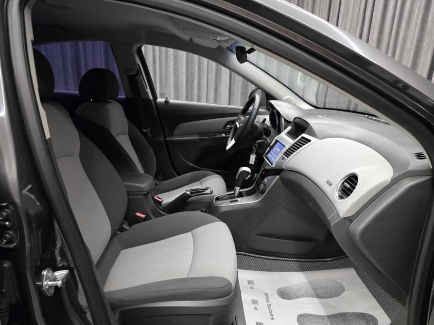 Chevrolet Cruze I Красноярск  - изображение 13