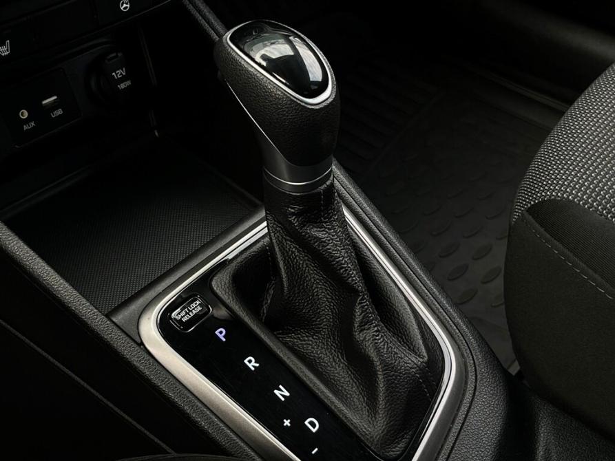Hyundai Solaris II Санкт-Петербург  - изображение 14