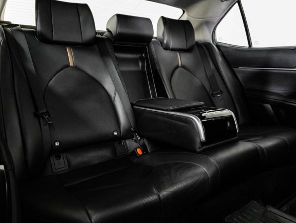 Toyota Camry VIII (XV70) с пробегом 2018 года, цена 2 149 000 рублей, 132500 км, седан, Автокод Объявления