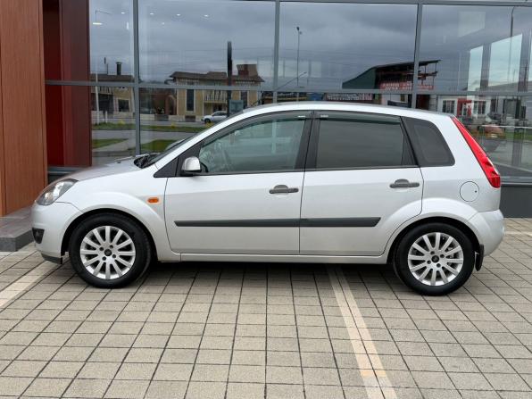 Ford Fiesta Mk5 с пробегом 2008 года, цена 520 000 рублей, 105200 км, хэтчбек, Автокод Объявления