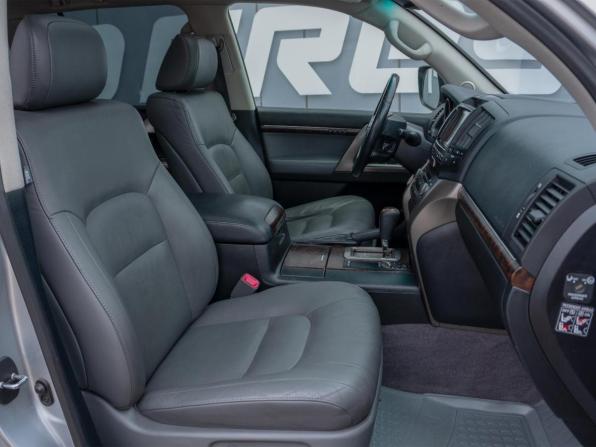 Toyota Land Cruiser 200 Series с пробегом 2009 года, цена 3 319 000 рублей, 218516 км, внедорожник, Автокод Объявления