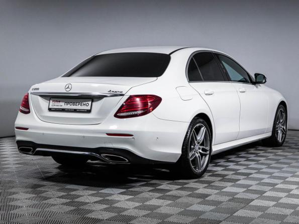 Mercedes-Benz E-Класс V (W213 S213 C238) с пробегом 2016 года, цена 2 849 000 рублей, 110673 км, седан, Автокод Объявления
