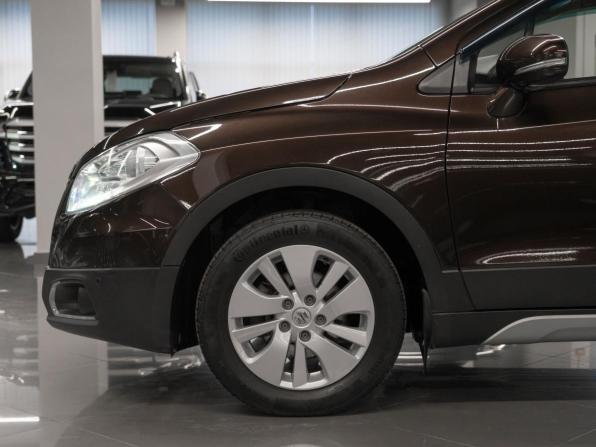 Suzuki SX4 II (S-Cross) с пробегом 2014 года, цена 1 330 000 рублей, 101959 км, хэтчбек, Автокод Объявления