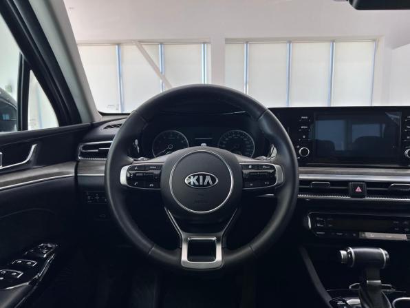Kia K5 III с пробегом 2020 года, цена 2 390 000 рублей, 84984 км, седан, Автокод Объявления