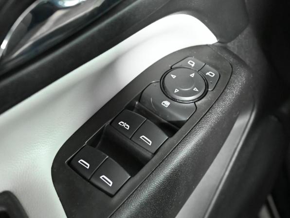 Chevrolet Equinox III с пробегом 2020 года, цена 2 150 000 рублей, 98594 км, внедорожник, Автокод Объявления