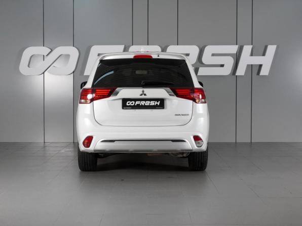 Mitsubishi Outlander III Рестайлинг 3 с пробегом 2022 года, цена 2 659 000 рублей, 10864 км, внедорожник, Автокод Объявления