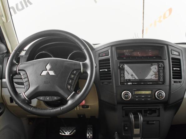 Mitsubishi Pajero IV Рестайлинг 1 с пробегом 2014 года, цена 2 485 000 рублей, 241863 км, внедорожник, Автокод Объявления