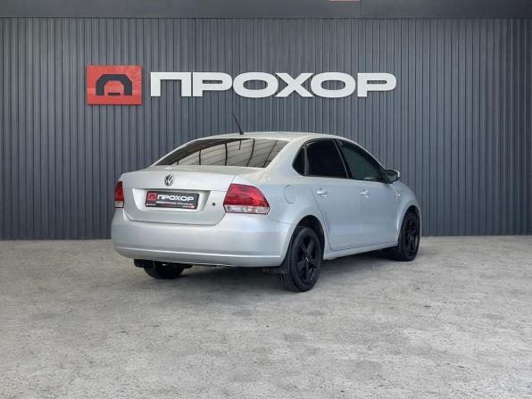 Volkswagen Polo V с пробегом 2013 года, цена 657 000 рублей, 197777 км, седан, Автокод Объявления