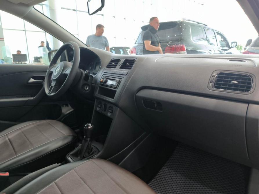 Volkswagen Polo V Казань  - изображение 13