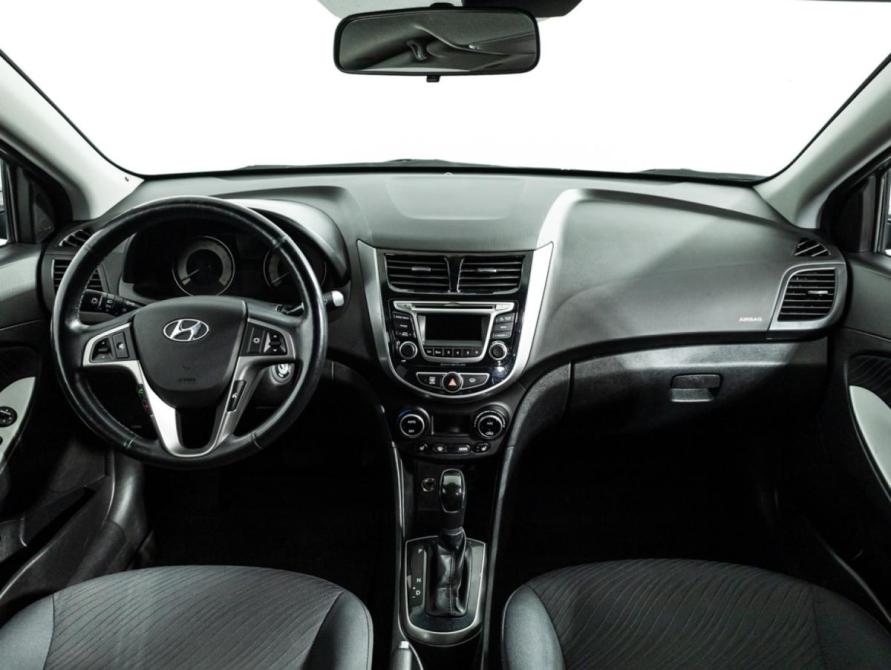 Hyundai Solaris I Рестайлинг Санкт-Петербург  - изображение 14