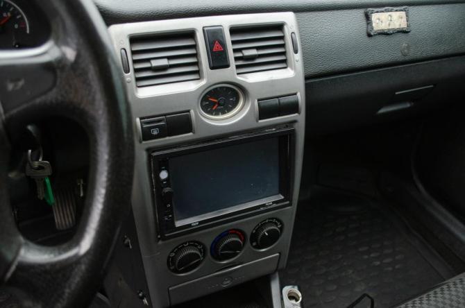 Lada (ВАЗ) Priora I с пробегом 2012 года, цена 230 000 рублей, 233500 км, универсал, Автокод Объявления