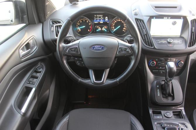 Ford Kuga II Рестайлинг с пробегом 2018 года, цена 1 417 000 рублей, 128928 км, внедорожник, Автокод Объявления