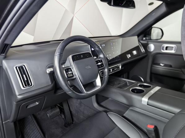 Li Auto (Lixiang) L7 I Рестайлинг с пробегом 2024 года, цена 5 700 000 рублей, 66600 км, внедорожник, Автокод Объявления
