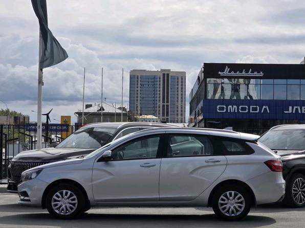 Lada (ВАЗ) Vesta I с пробегом 2019 года, цена 1 050 000 рублей, 40041 км, универсал, Автокод Объявления
