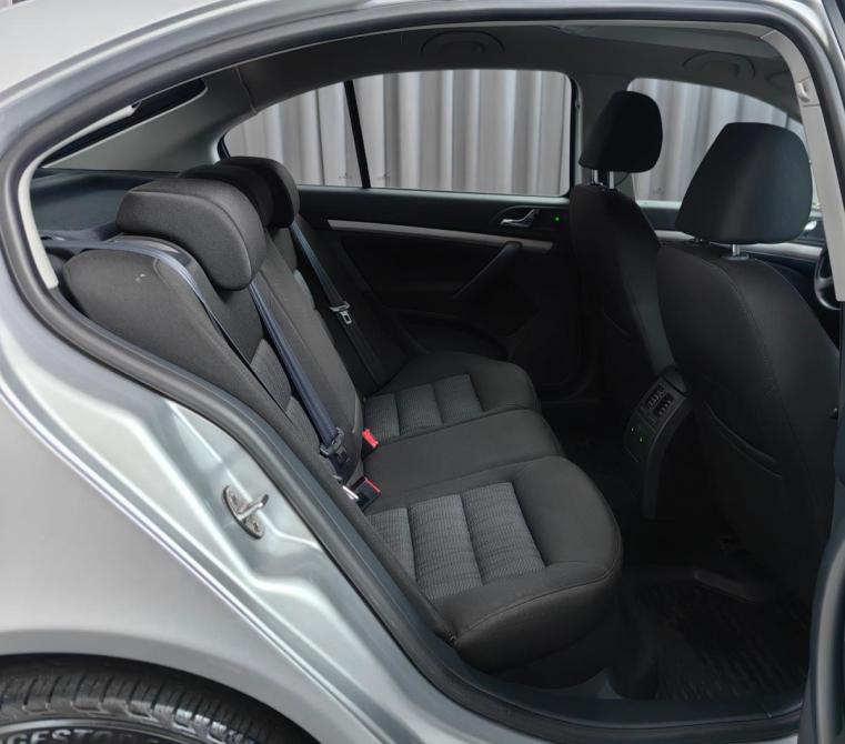 Skoda Octavia II (A5) Рестайлинг Москва  - изображение 10