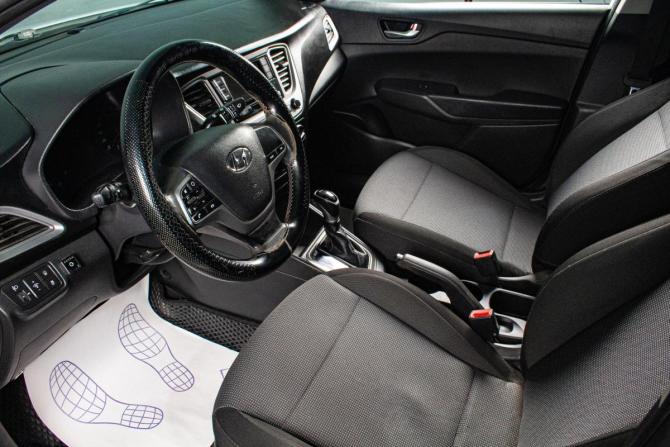 Hyundai Solaris II Рестайлинг с пробегом 2020 года, цена 1 249 000 рублей, 112281 км, седан, Автокод Объявления