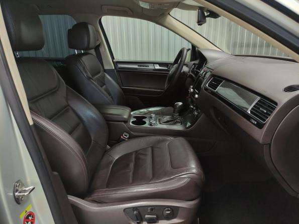 Volkswagen Touareg II Рестайлинг с пробегом 2014 года, цена 2 150 000 рублей, 287500 км, внедорожник, Автокод Объявления