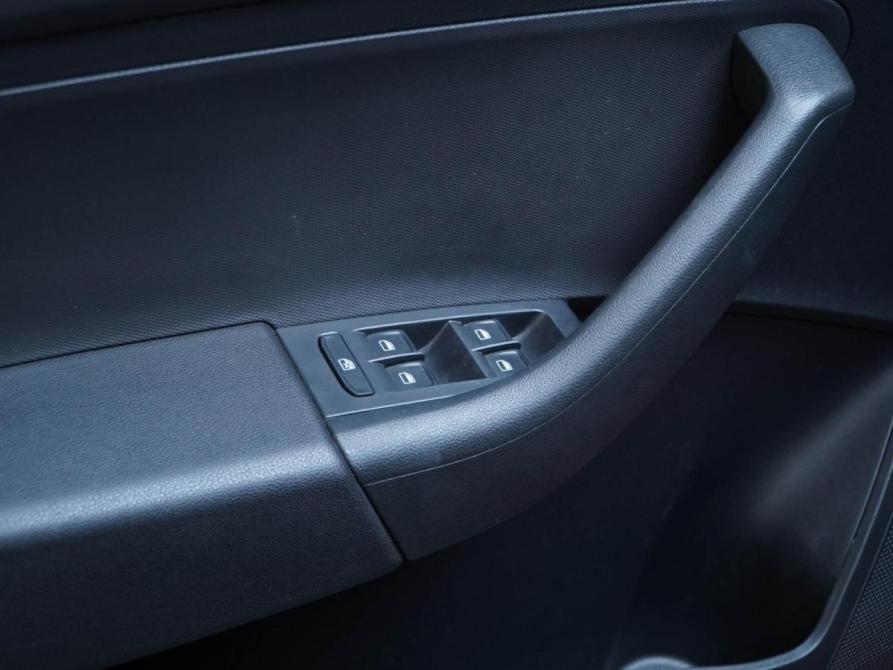 Skoda Rapid I Москва  - изображение 16