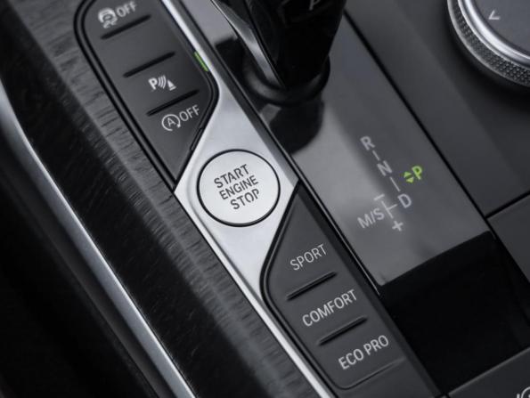BMW 3 серии VII (G2x) с пробегом 2021 года, цена 4 099 000 рублей, 73659 км, седан, Автокод Объявления