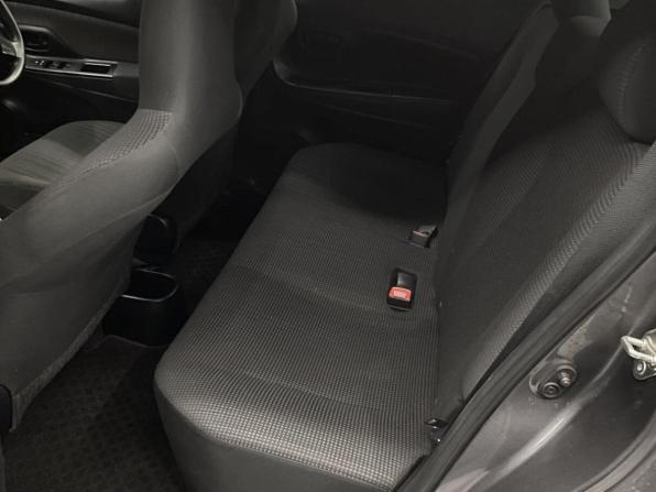 Toyota Vitz III (XP130) Рестайлинг 2 с пробегом 2019 года, цена 999 000 рублей, 98000 км, хэтчбек, Автокод Объявления