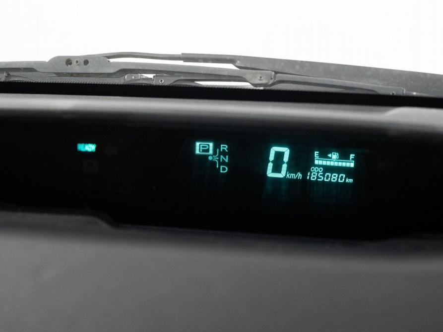 Toyota Prius II Рестайлинг (XW20) Иркутск  - изображение 10